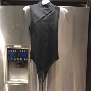 Arden B  size s Body suit